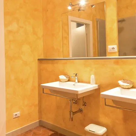 Casa Santo Nome Di Gesu Florence