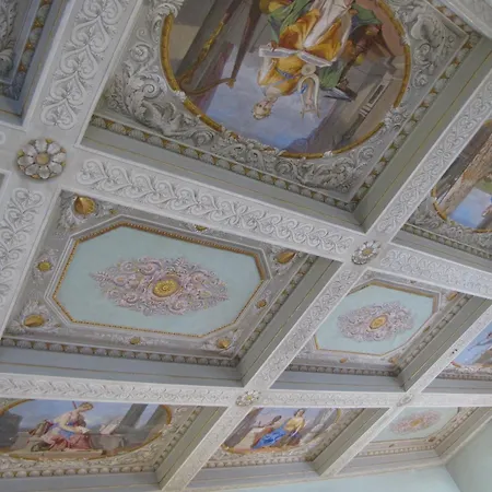 Casa Santo Nome Di Gesu