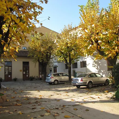 Casa Santo Nome Di Gesu Florence