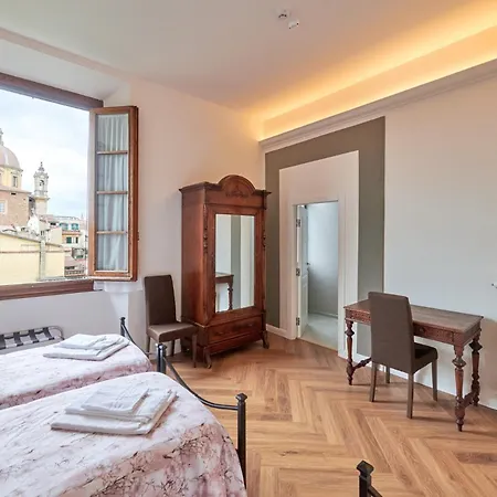 Casa Santo Nome Di Gesu Hotel 3*