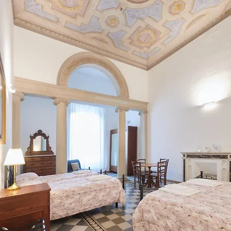 Casa Santo Nome Di Gesu Florence