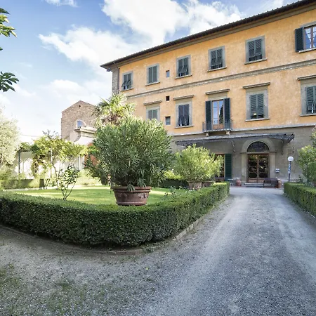 Casa Santo Nome Di Gesu