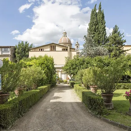 Hotel Casa Santo Nome Di Gesu 3*