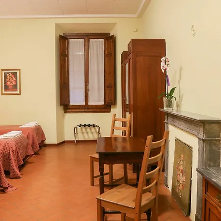 Casa Santo Nome Di Gesu 3* Florence