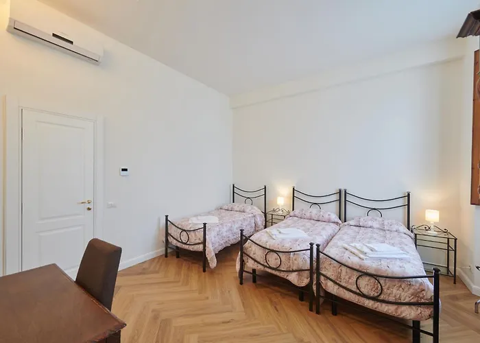 Hotel Casa Santo Nome Di Gesu 3*