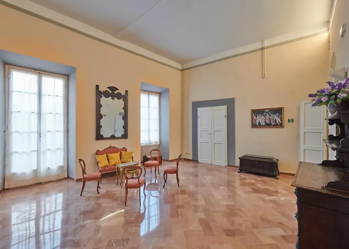 Hotel Casa Santo Nome Di Gesu 3*