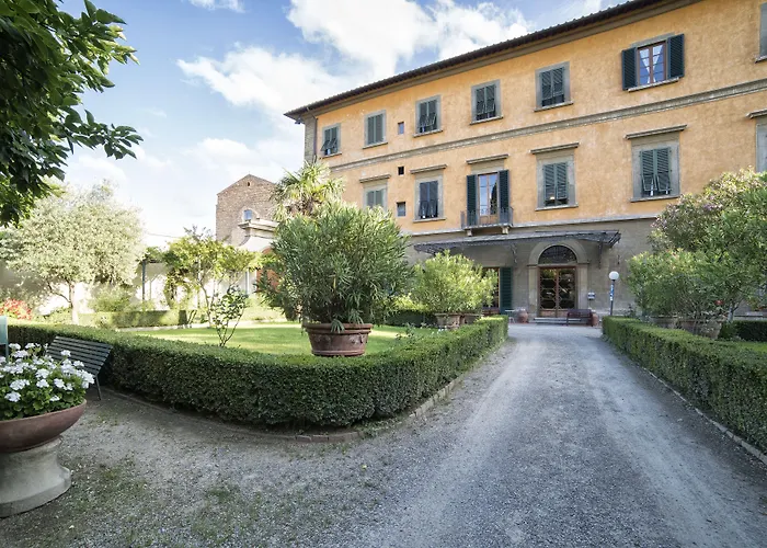 Casa Santo Nome Di Gesu