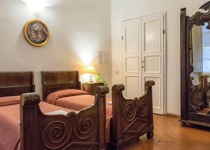 Casa Santo Nome Di Gesu Hotel