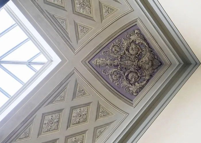 Casa Santo Nome Di Gesu Hotel