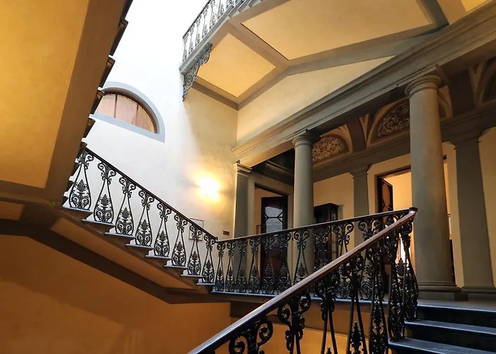 Casa Santo Nome Di Gesu Florence