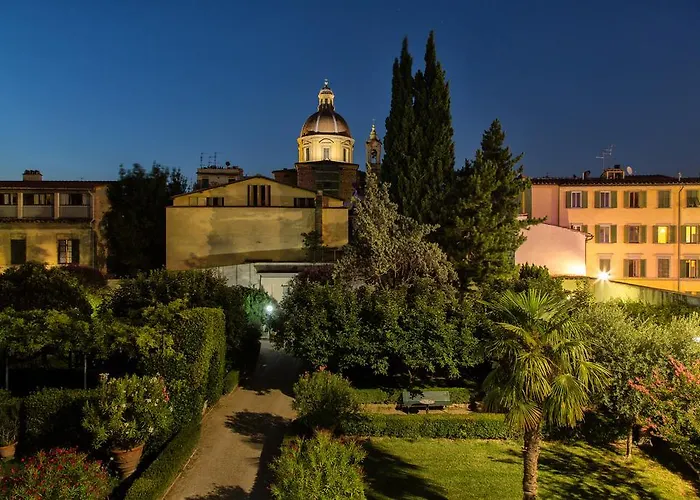 Casa Santo Nome Di Gesu Florence